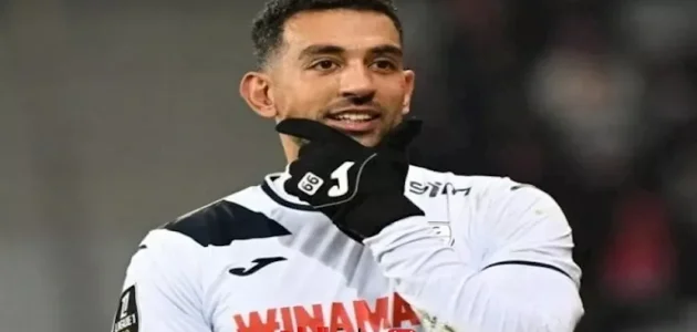 مصير غامض يكتنف مستقبل أحمد حسن كوكا في الدوري السعودي مع نادي الاتفاق